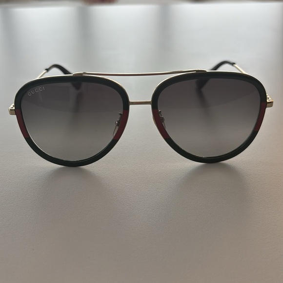 Gucci Aviator Sunglasses in Gold metal- Green/Red - Picture 4 of 7
